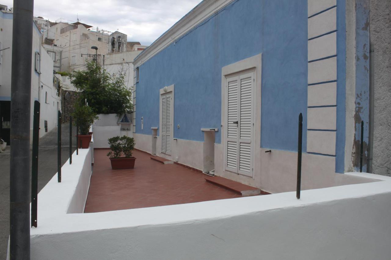 Camere Dieci Maggio- Beb Dory, Nemo, Guizzo Ponza Eksteriør billede