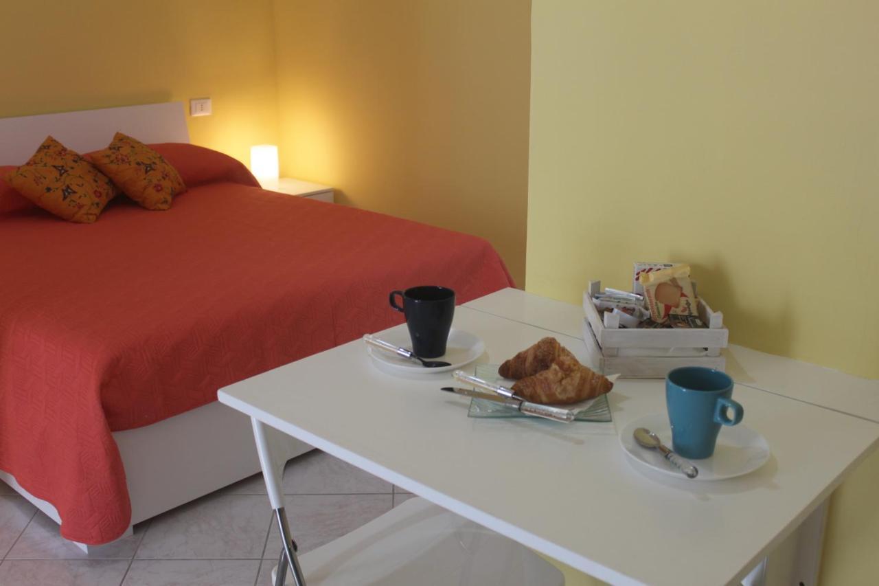 Camere Dieci Maggio- Beb Dory, Nemo, Guizzo Ponza Eksteriør billede